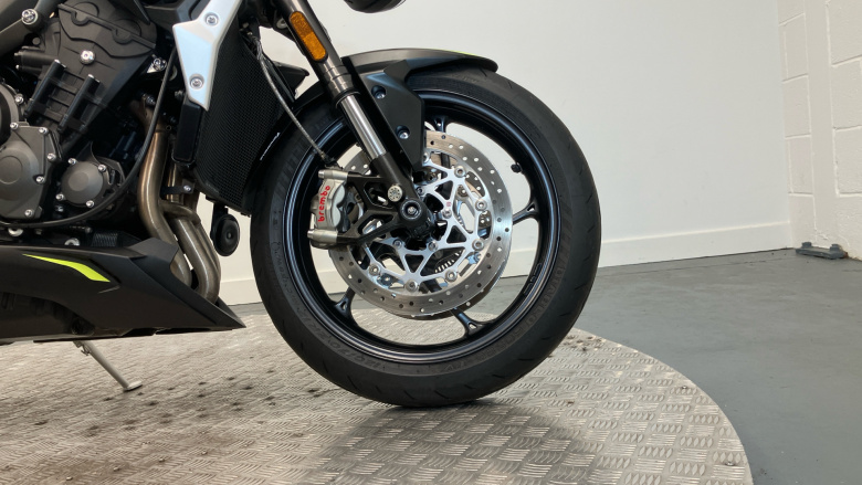 Triumph Street Triple RS (19MY)